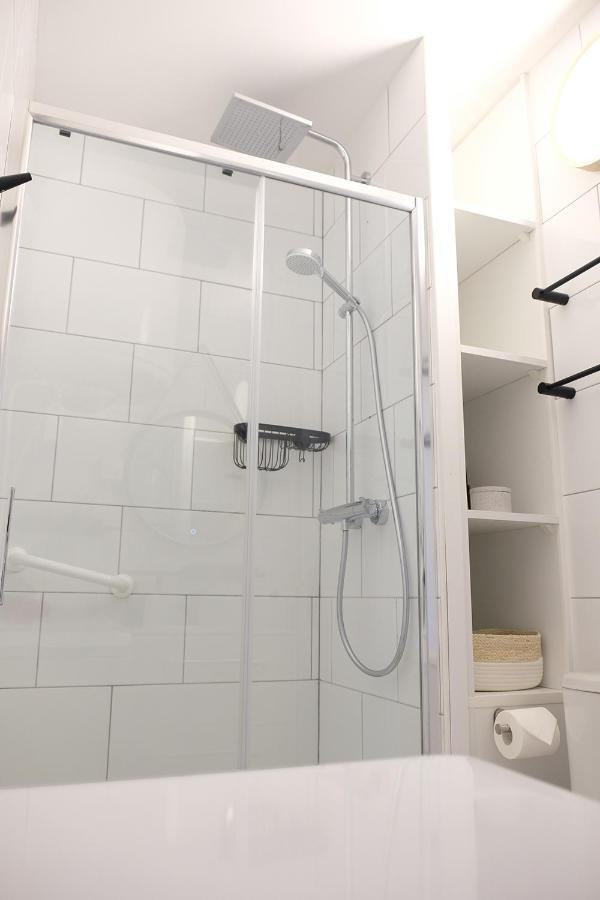Elegant Appartement Moderne - Cure Et Vacances Balaruc-les-Bains Bagian luar foto